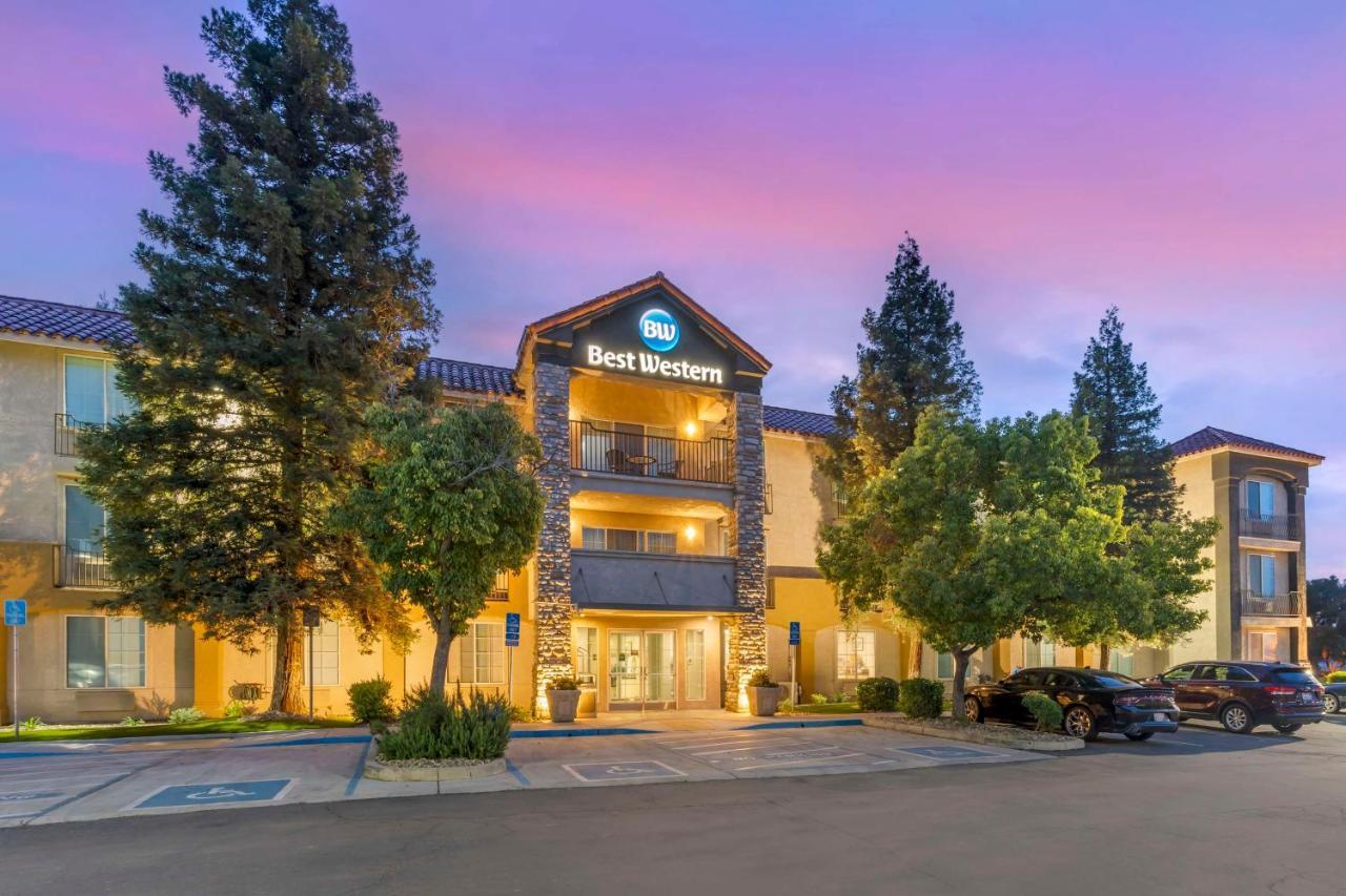 Best Western Visalia Hotel Экстерьер фото